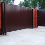 Постройка забора из профнастила самостоятельно