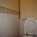 Как устранить засор в унитазе